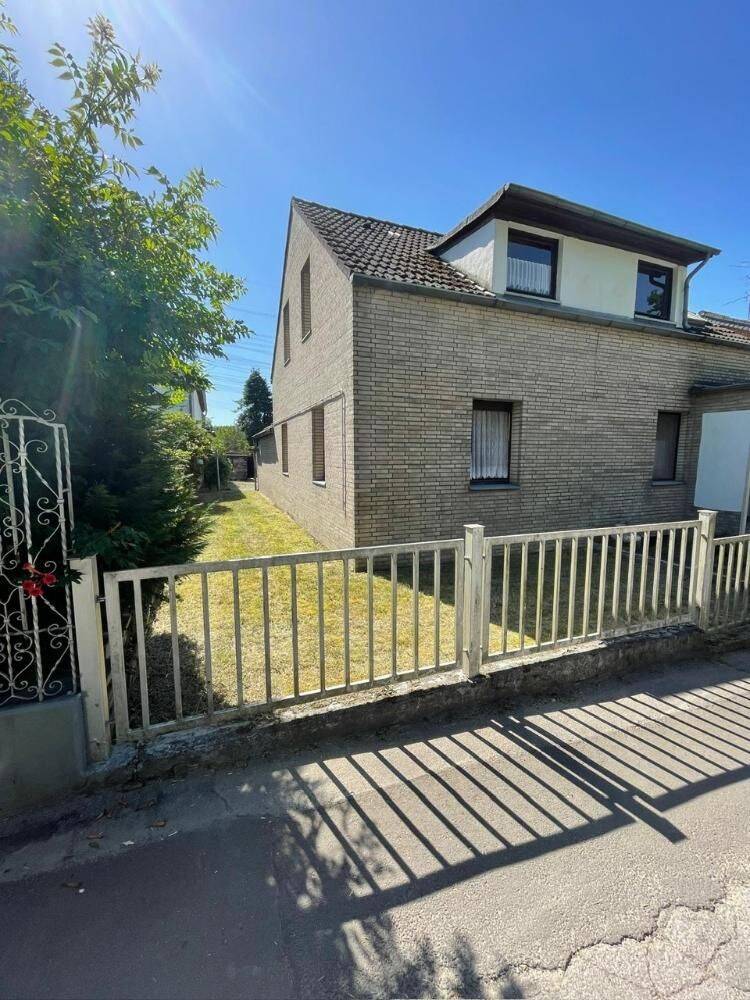 Objekt-Nr.: 11325 – Großes Baugrundstück mit Einfamilienhaus, 3 Garagen und Schuppen in traumhafter Lage in Hilden (Schönholz), 40724 Hilden