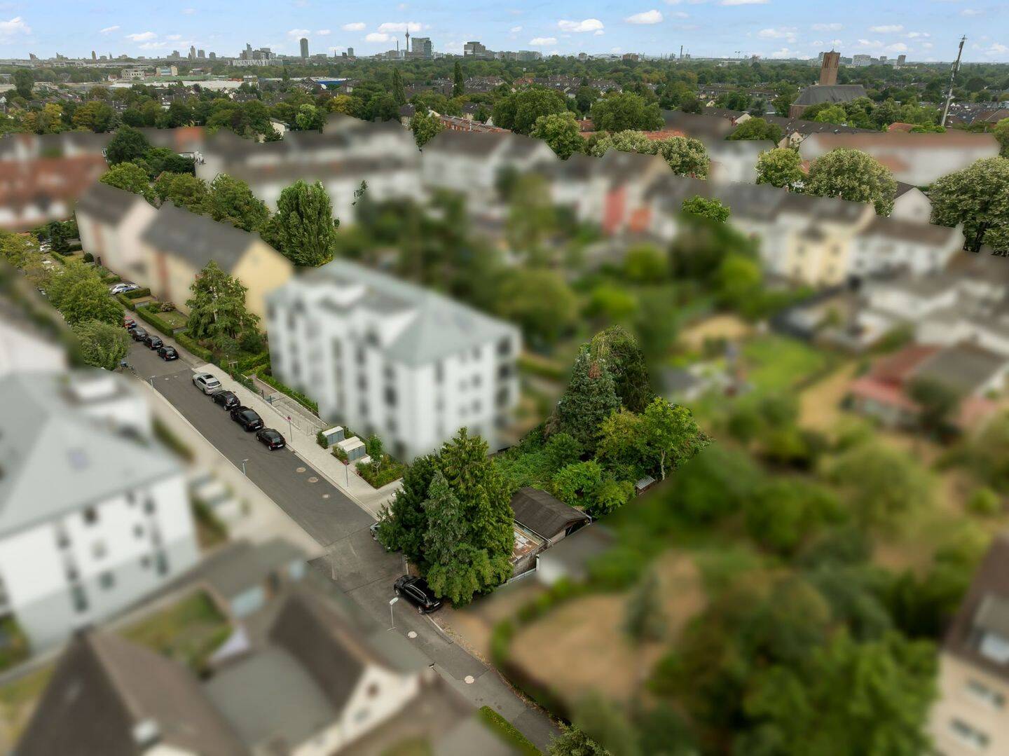 Exklusives Baugrundstück mit positiver Bauvoranfrage für ein MFH in Düsseldorf-Unterrath, 40468 Düsseldorf (Derendorf Golzheim Lichtenbroich Stockum Unterrath)