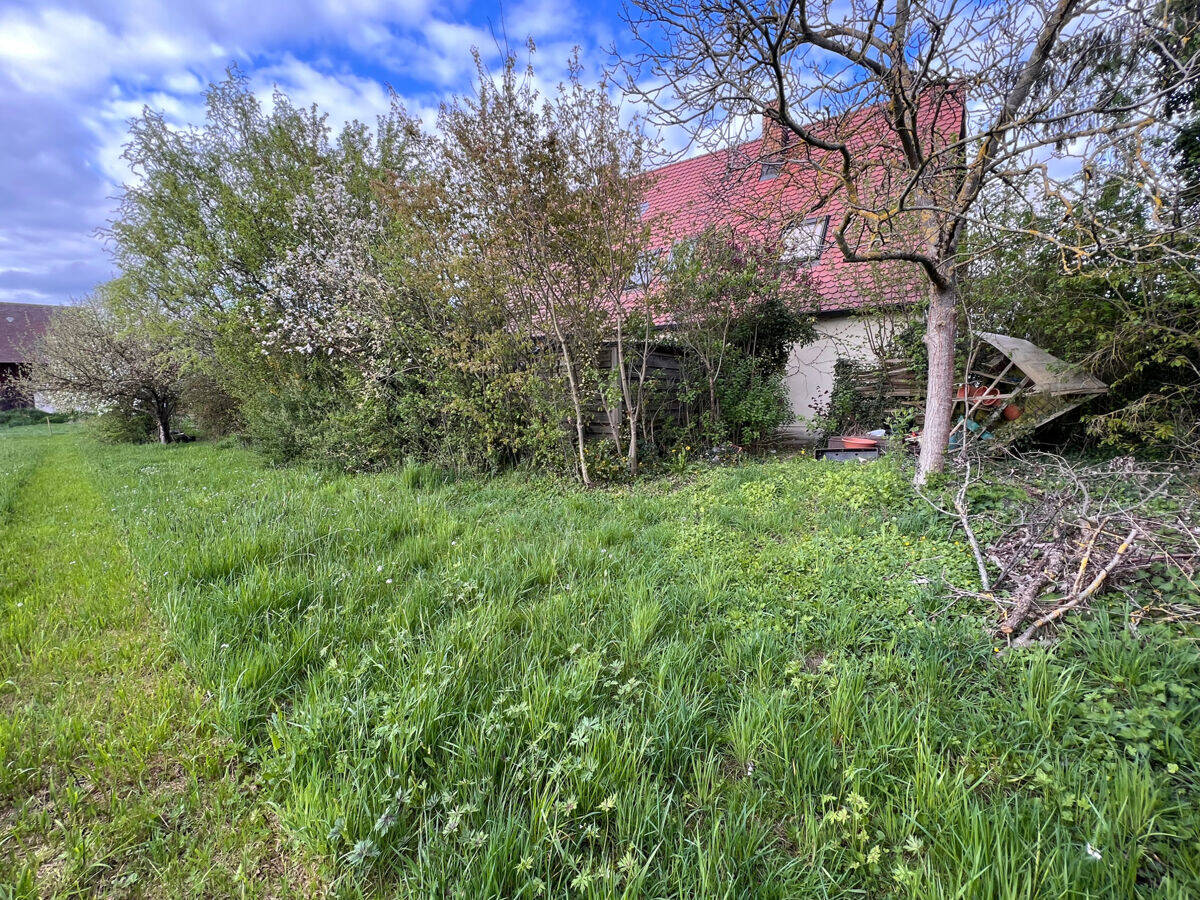 Schönes Grundstück mit Abbruchhaus und Nebengebäude in Forchheim/Kersbach, 91301 Forchheim