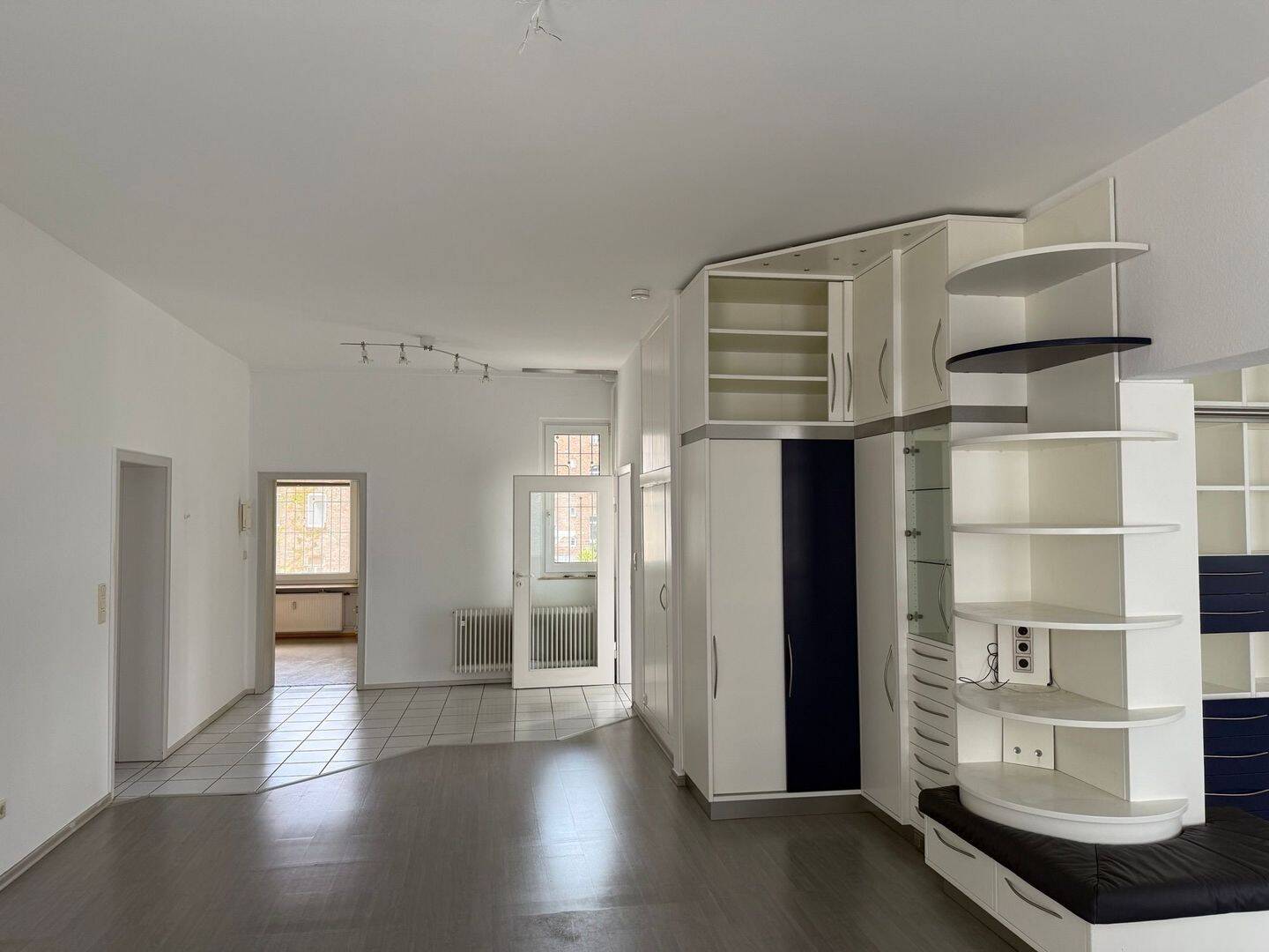 Exklusive 3 Zimmer Wohnung mit Terrasse in der Innenstadt, 38100 Braunschweig (Braunschweig Innenstadt)