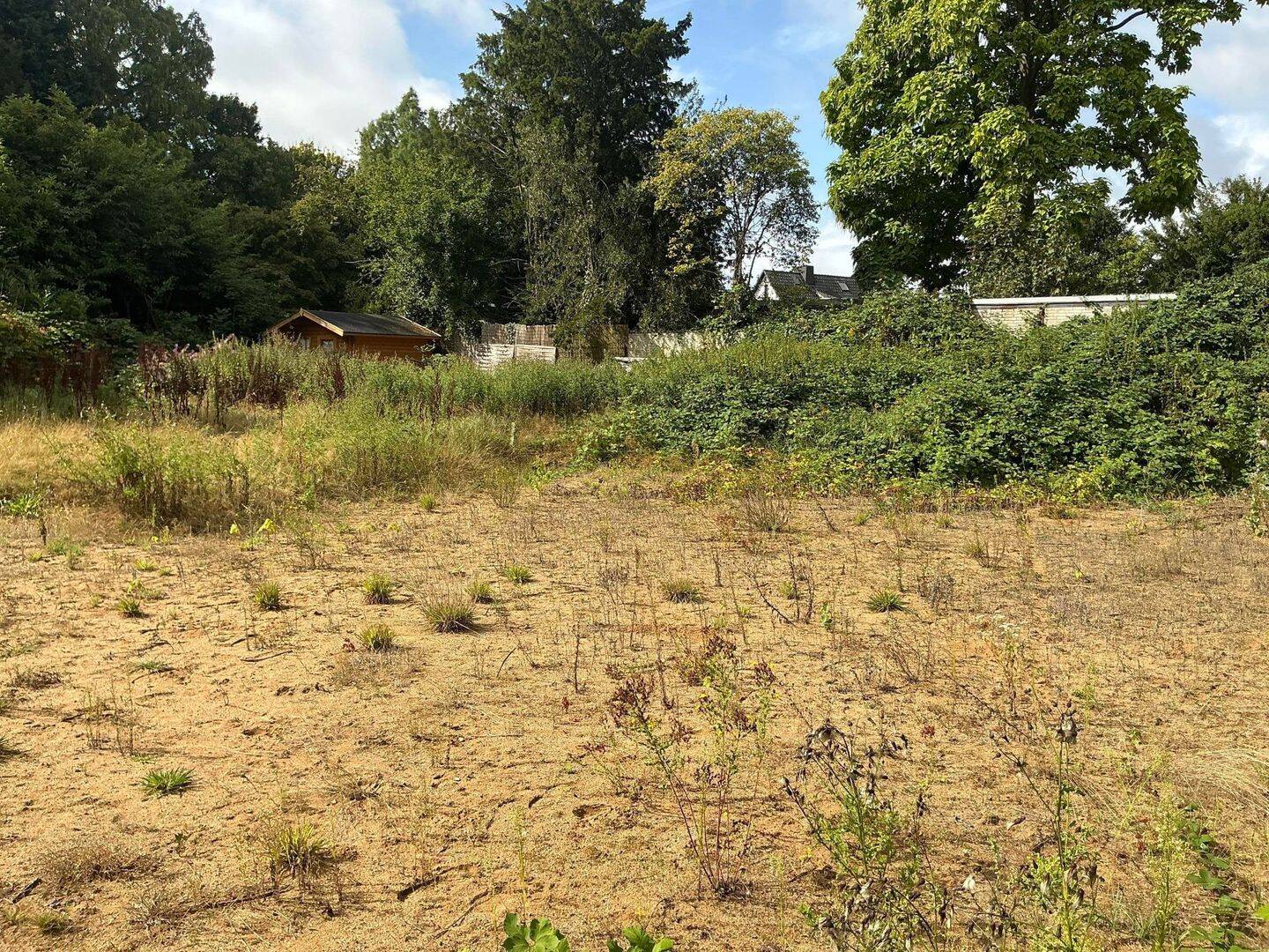 Wunderschönes Baugrundstück, ca. 622m2 mit Baugenehmigung in Toplage von Pinneberg, 25421 Pinneberg
