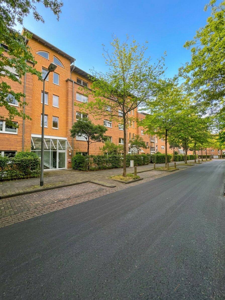 Gepflegte Etagenwohnung zur Miete mit Balkon in Köln Mülheim – Wentzel Dr., 51067 Köln (Mülheim Buchheim Dellbrück Holweide)