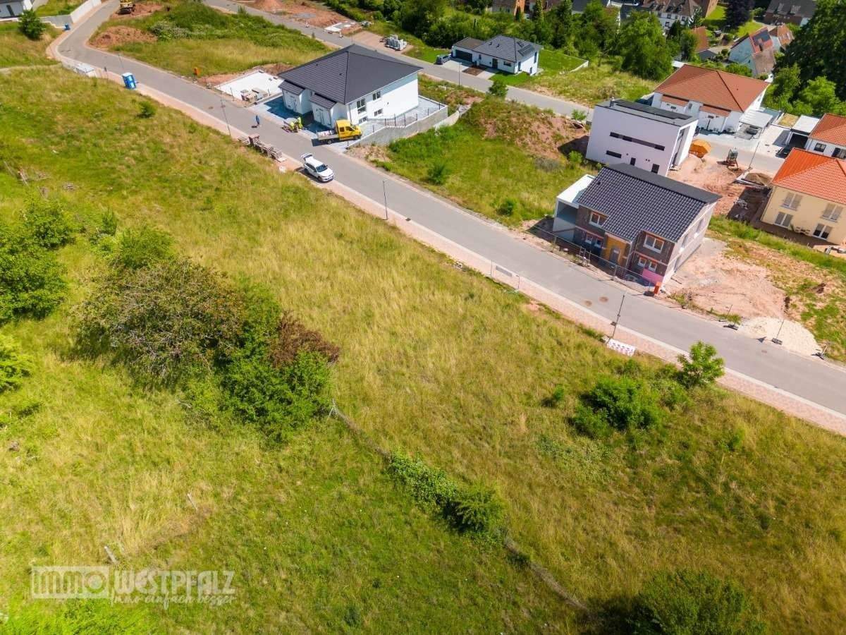Traumgrundstück mit Fernblick – voll erschlossenes 622 m², 66987 Thaleischweiler-Fröschen