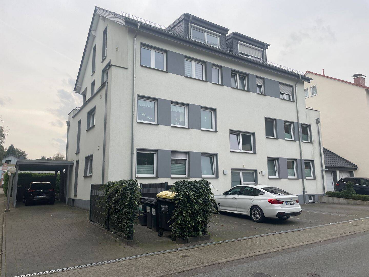 Charmante 2-Zimmer Wohnung in beliebter Umgebung, 33699 Bielefeld (Gräfinghagen Hillegossen Lämershagen Ubbedissen)