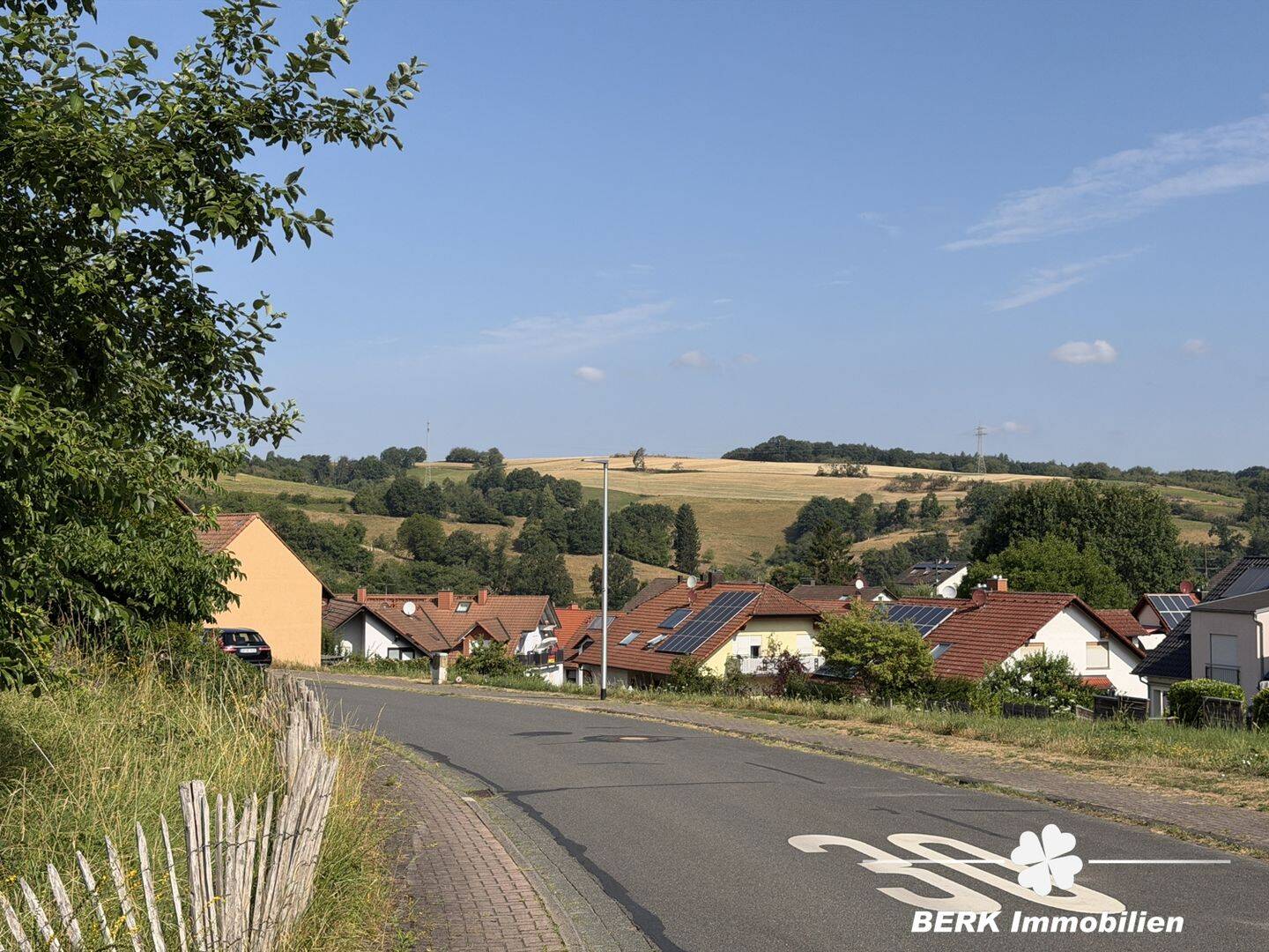 BERK Immobilien – Baugrundstück für Ihre Doppelhaushälfte in Straßbessenbach, 63856 Bessenbach