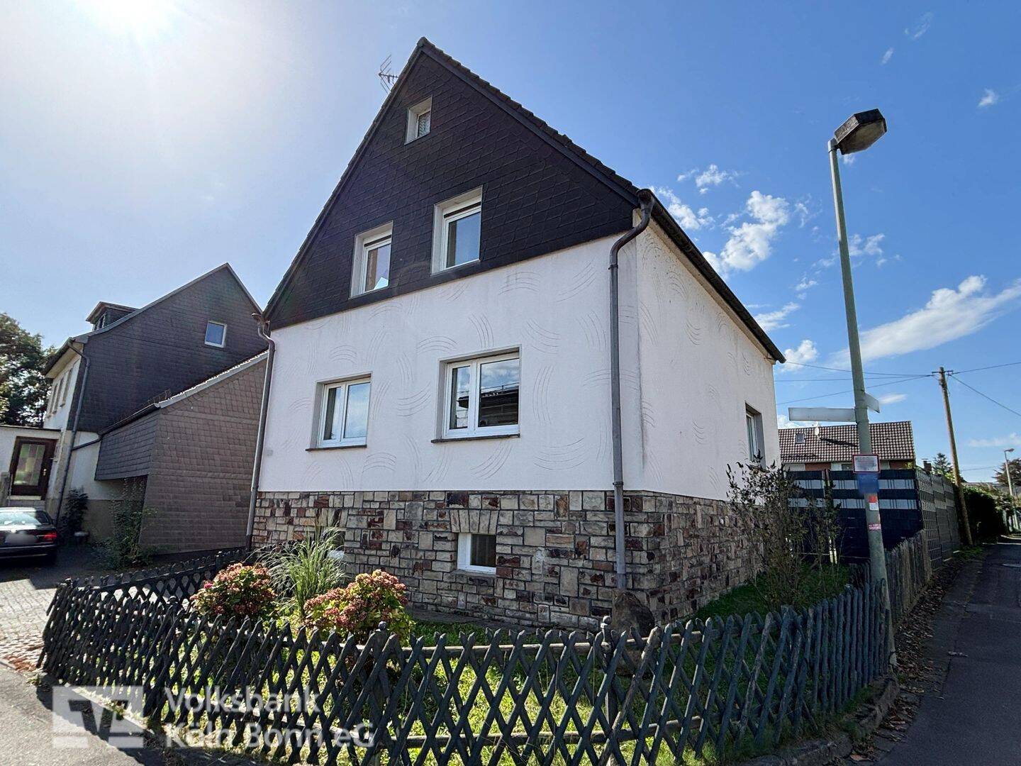 Eitorf – Stilvolles Einfamilienhaus in idyllischer Lage, 53783 Eitorf