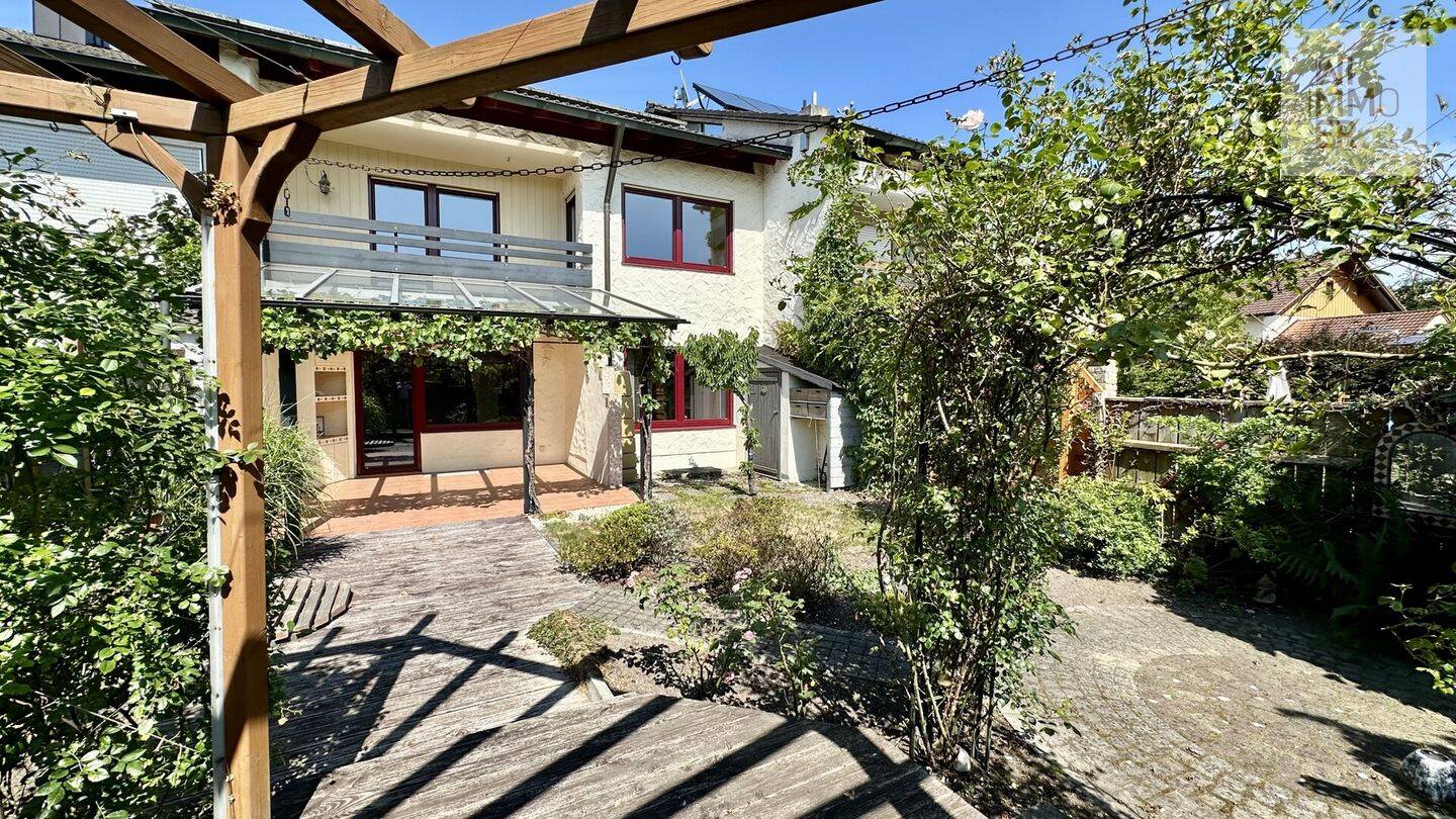 Platzwunder mit Charme – gepflegtes Reihenmittelhaus in Garching an der Alz!, 84518 Garching a.d. Alz