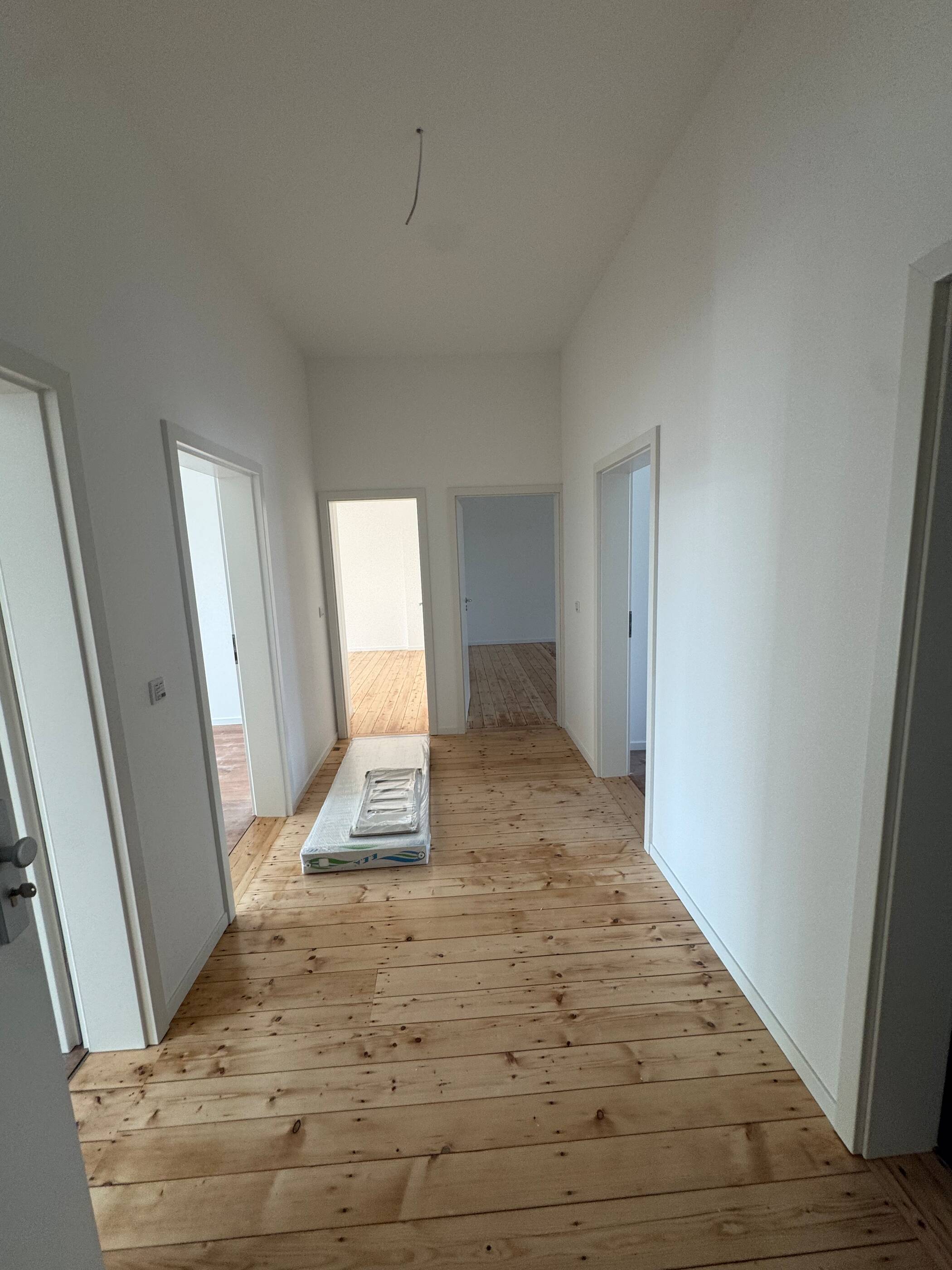 Mietwohnung, 4 Zimmer, 111 m², in Wuppertal, 42117 Wuppertal (Elberfeld)