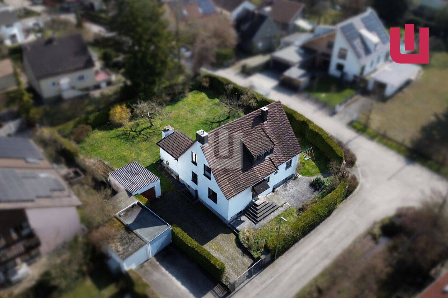 WINDISCH – Großzügiges 1.037 m² Grundstück für ein großes Doppelhaus in TOP-Lage von Gröbenzell, 82194 Gröbenzell