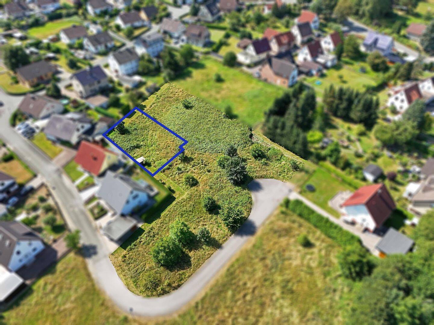 Großzügig planen und naturnah wohnen – ca. 860 m² in Extertal-Almena, 32699 Extertal