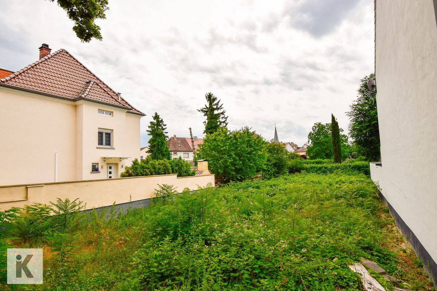 Neues Angebot! Grundstück mit Potenzial in begehrter Lage von Ludwigshafen-Oppau, 67069 Ludwigshafen am Rhein (Edigheim Oppau Pfingstweide)