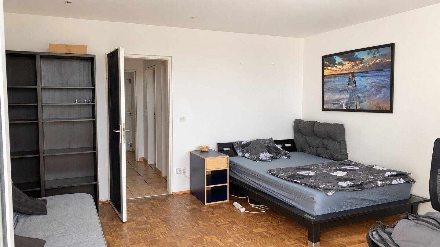 München-Solln: 4-Zimmer-Maisonette mit West-Loggia, 81477 München (Thalk. Obersendl.-Forsten-Fürstenr.-Solln)