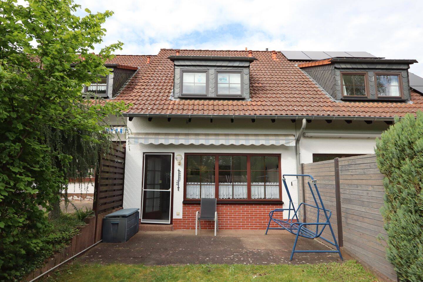 Reihenmittelhaus im Grünen | Terrasse & Garten | 2 Duschbäder, 55442 Stromberg