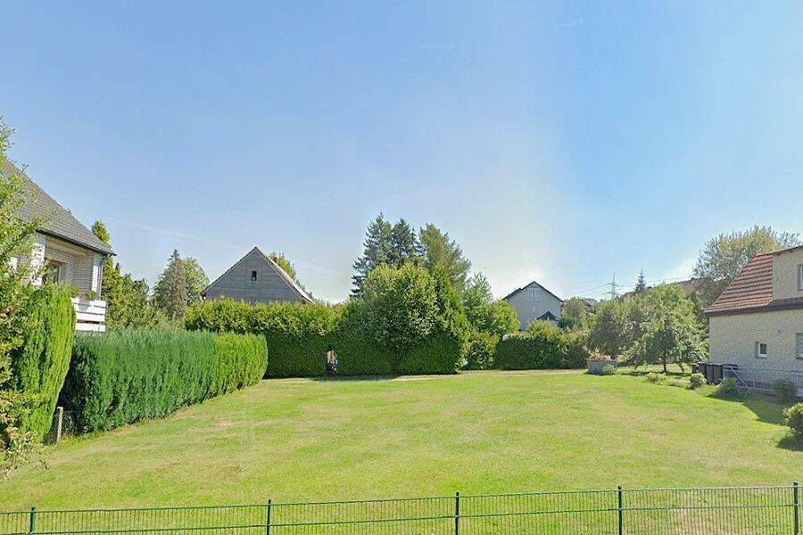 Teilerschlossenes Baugrundstück mit positiver Bauvoranfrage!, 33699 Bielefeld (Gräfinghagen Hillegossen Lämershagen Ubbedissen)