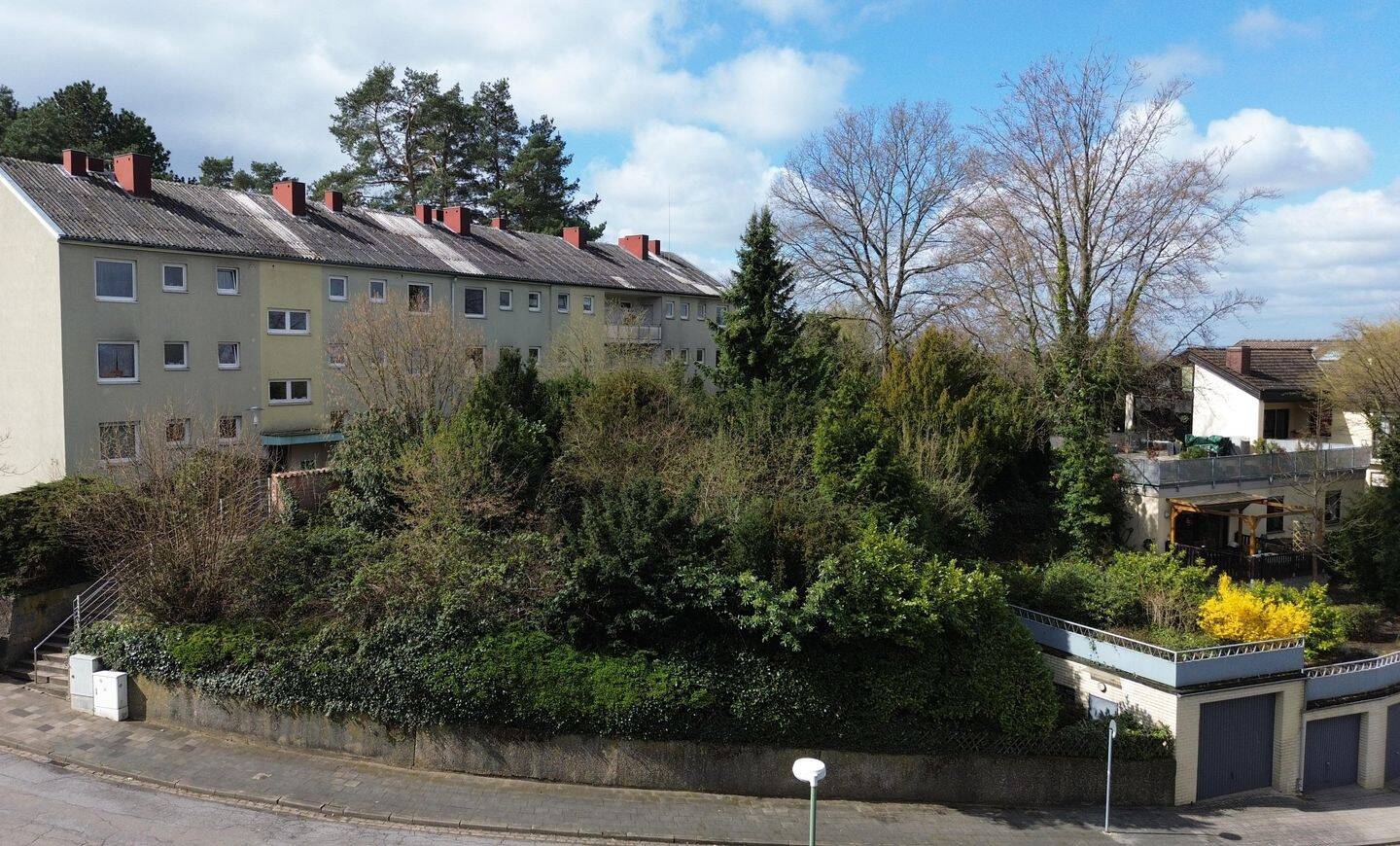 KL-Bännjerrück -Baugrundstück m. 2 Einzelgaragen in ruhiger Sackgassenlage u.bevorzugter Wohnlage, 67663 Kaiserslautern (Innenstadt)