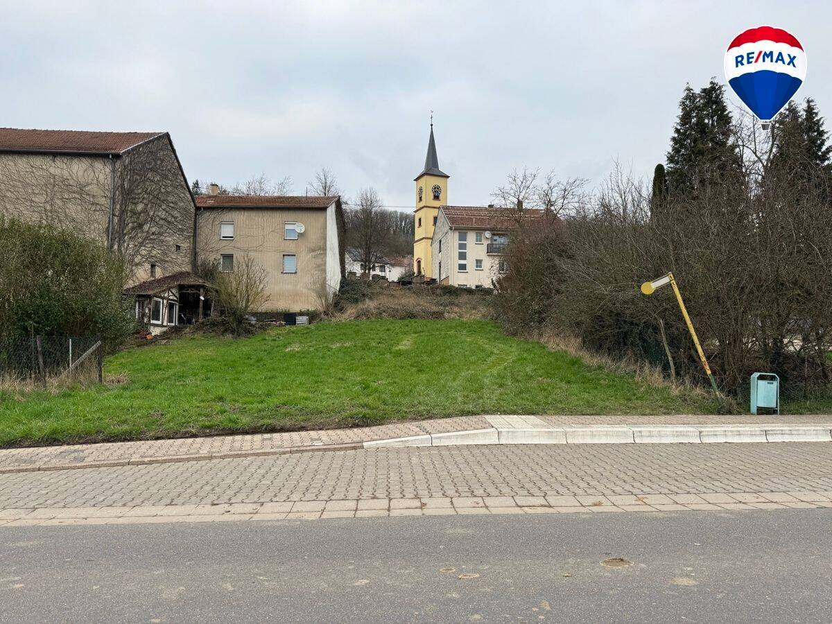 Schönes Baugrundstück in Mondorf, 66663 Merzig