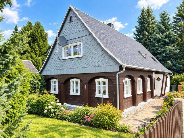 Wohnen mit Geschichte & ganz viel Charakter-liebevoll gepflegtes Umgebindehaus mit großzügigem Anbau, 2727 Ebersbach-Neugersdorf