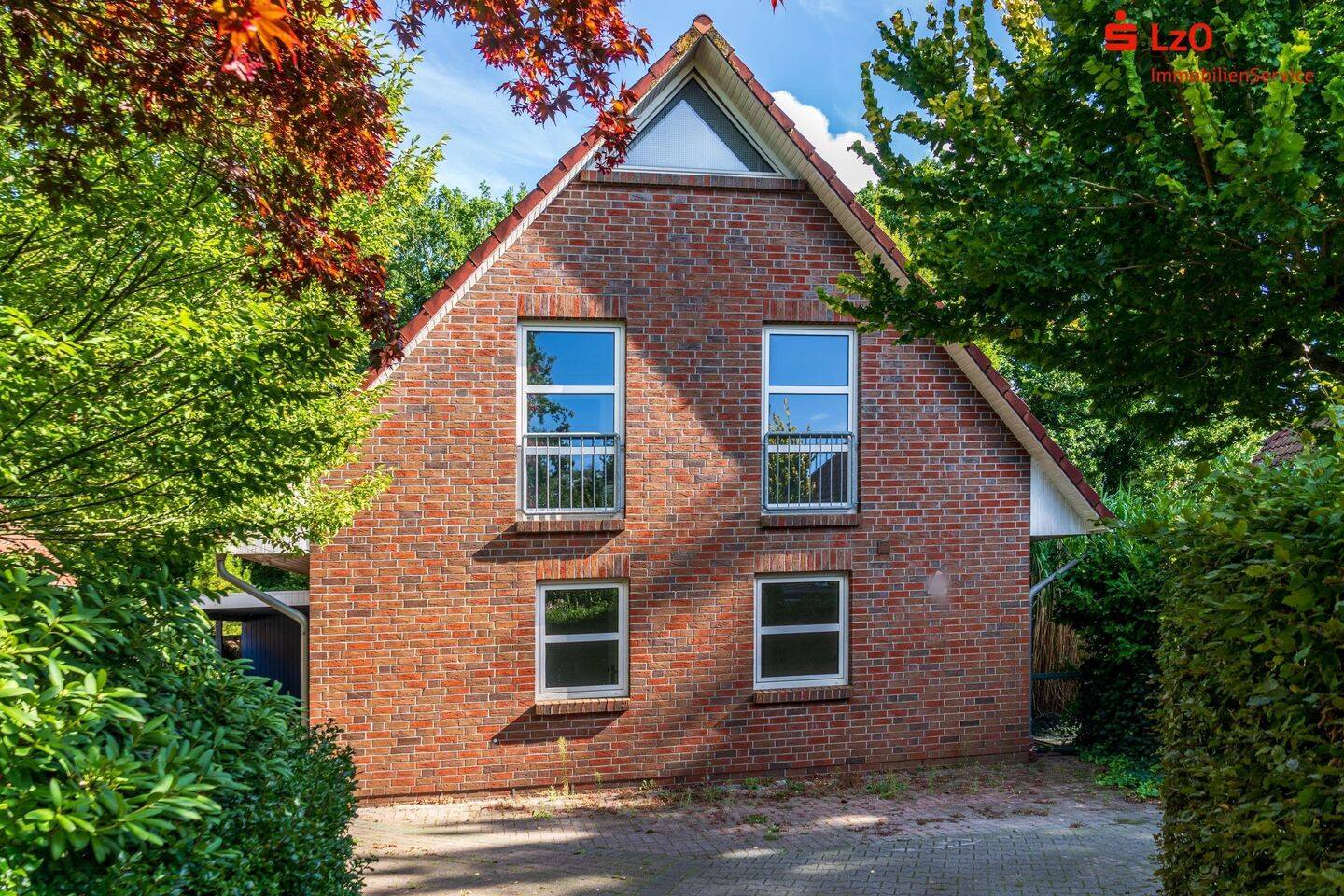Elegantes Einfamilienhaus in Bad?Zwischenahn-Ekern – renoviert, lichtdurchflutet & energieeffizient, 26160 Bad Zwischenahn