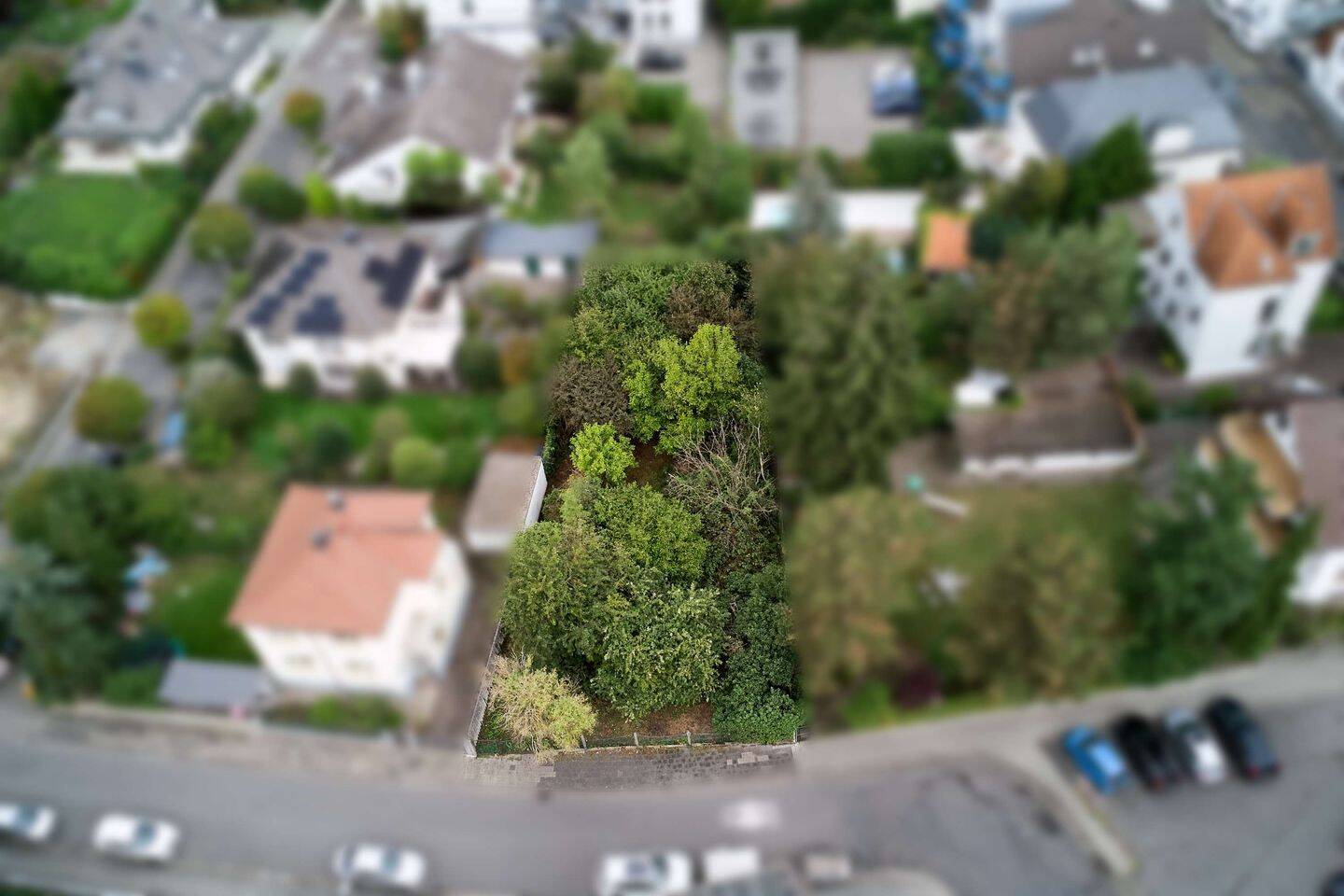 *Obertshausen*: Baugrundstück in bester Lage – bebaubar mit EFH / DHH (gemäß Baufenster), 63179 Obertshausen