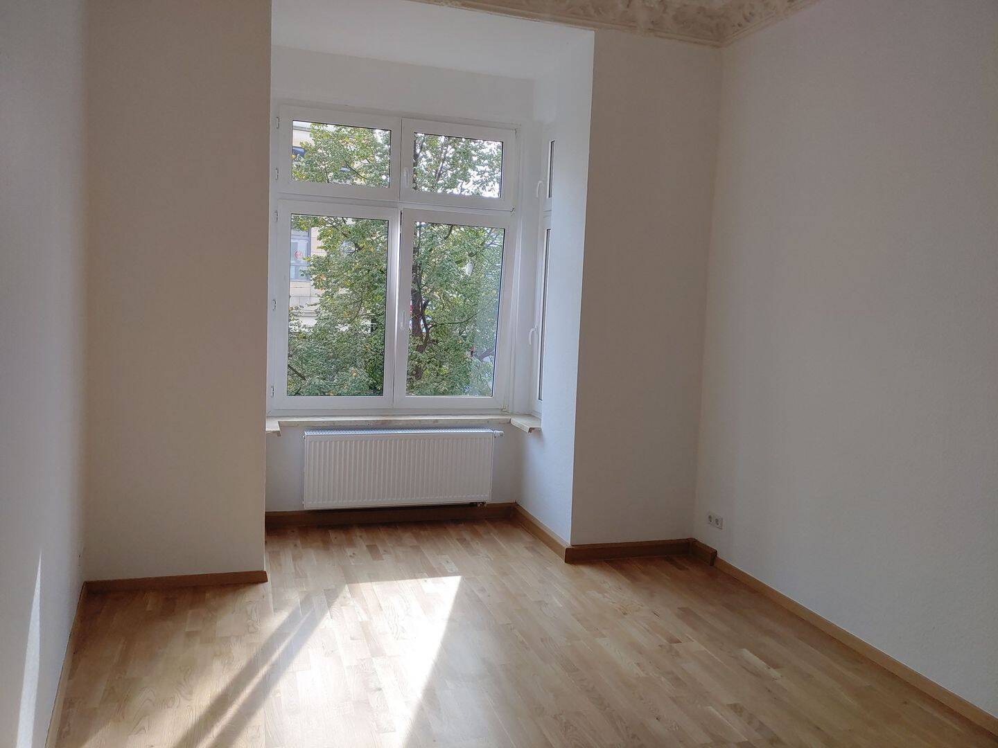 Tolle Altbau-Wohnung mit Balkon mitten in Reudnitz-Thonberg., 4317 Leipzig (Neustadt-Neuschönefeld Reudnitz-Thonberg Zentrum-Ost)