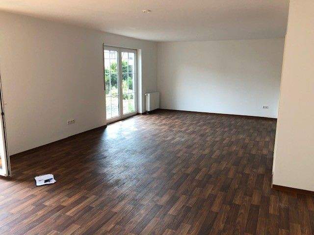 3 – Raum -Wohnung in Mellingen zu vermieten!, 99441 Döbritschen