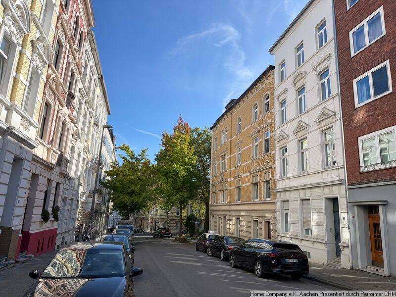 Aachen-City: Modern möbl., komfortable 2,5 Zi.-Whng. in zentr. u. ruhiger Lage, 52064 Aachen