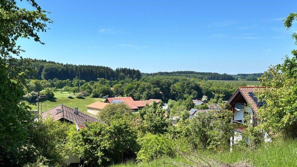 Zauberhaftes Baugrundstück mit Weitblick, 82319 Starnberg