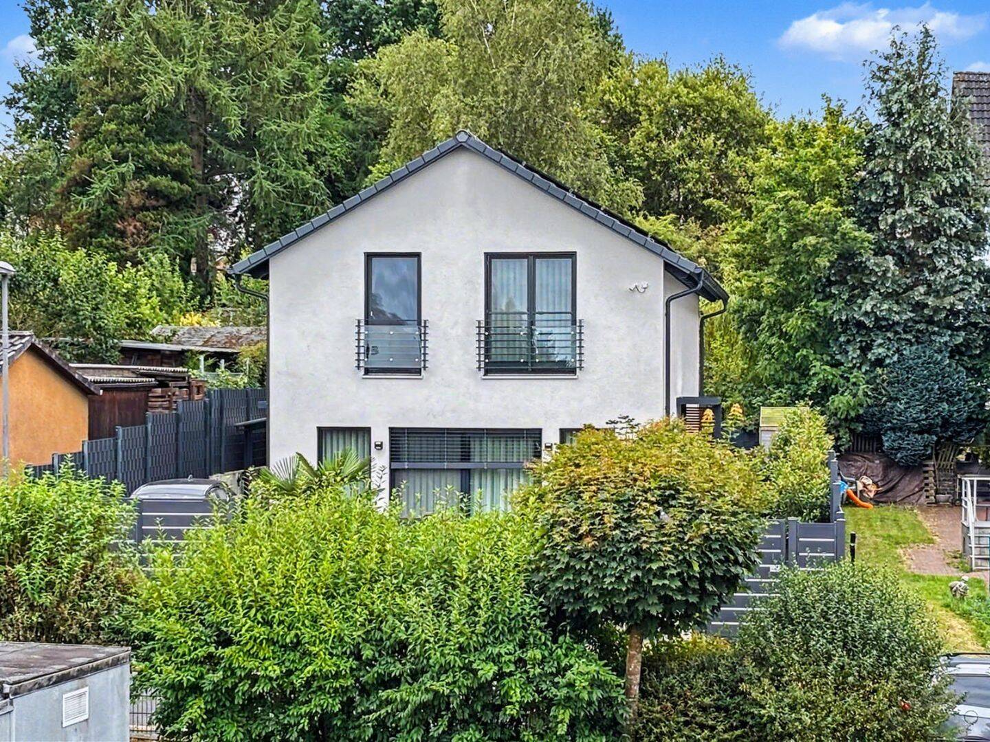 Modernes Einfamilienhaus mit Wintergarten, Smart Home und Photovoltaikanlage in Bochum-Weitmar-Mark, 44795 Bochum (Weitmar Wiemelhausen)