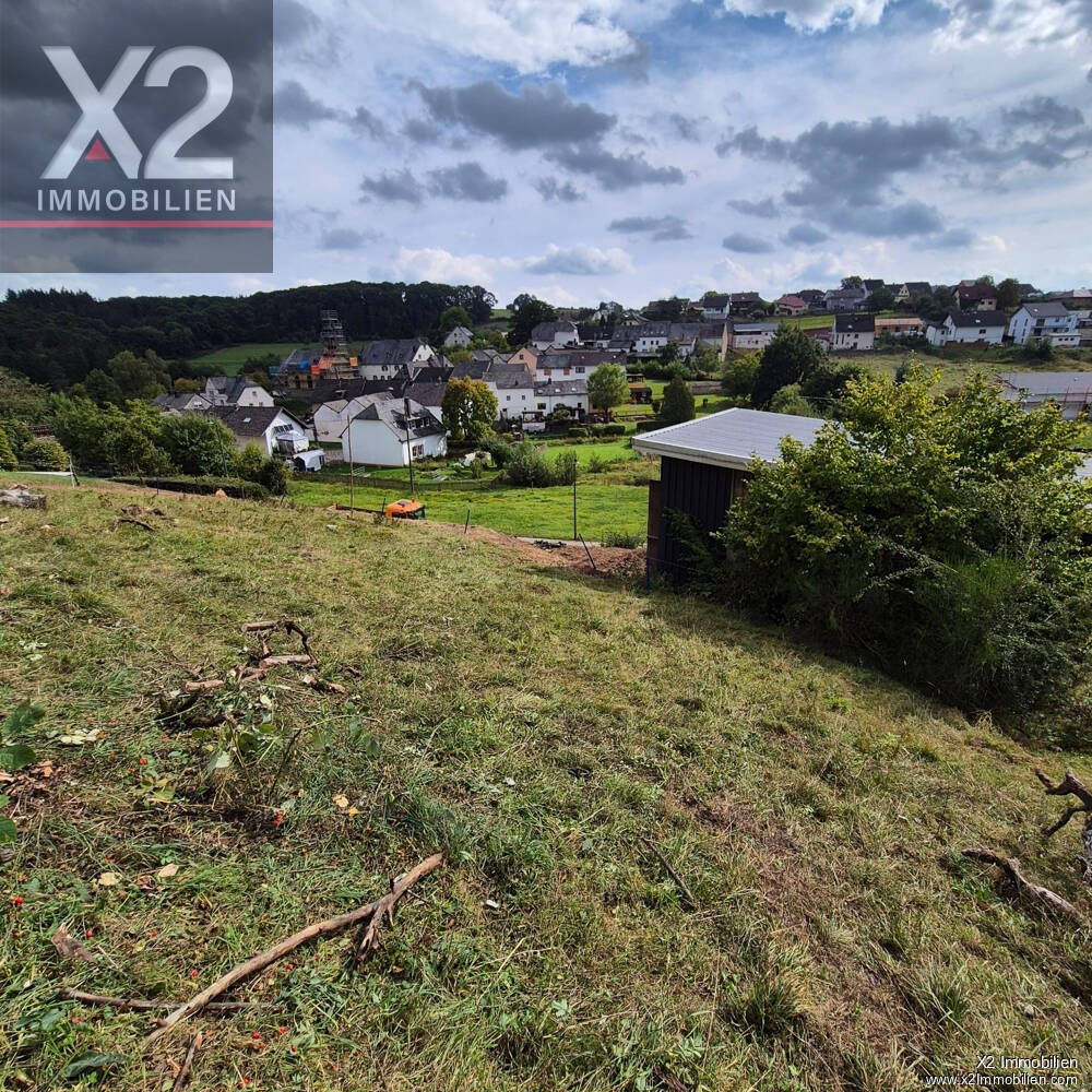 ! STARK REDUZIERT ! Naurath – Wir haben das Grundstück – Sie Interesse?, 54340 Naurath (Eifel)