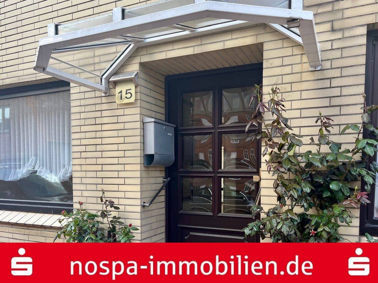 Gepflegtes Einfamilienhaus im hist. Ortskern mit hübschem Garten und Teich!, 25832 Tönning