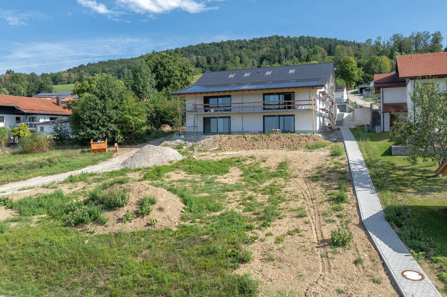 Grundstück mit Baugenehmigung für 6 Wohnungen Der Bau kann sofort beginnen, 94051 Hauzenberg
