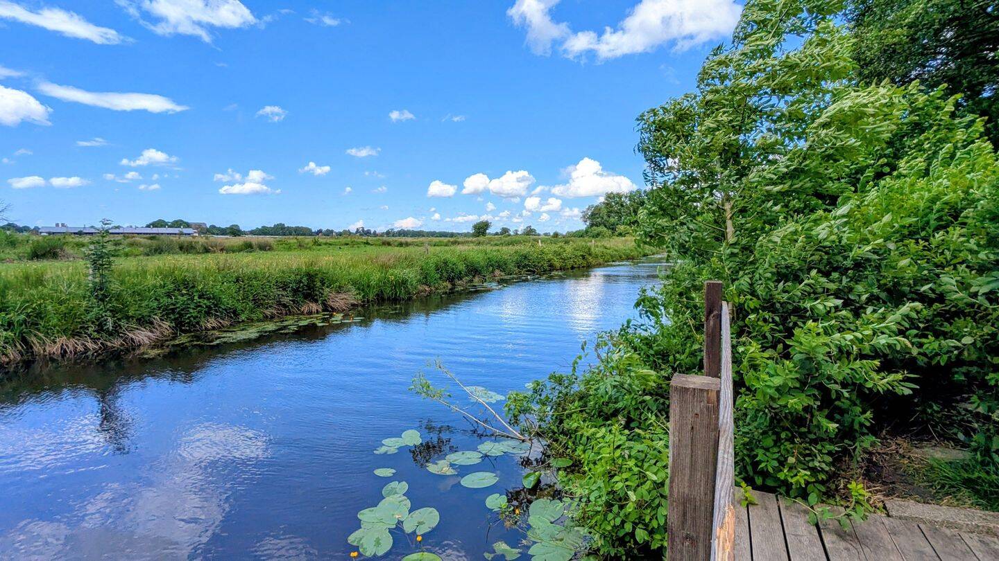 Wohnen, wo Ostfriesland am schönsten ist – direkt am Abelitz-Moordorf-Kanal, 26624 Südbrookmerland