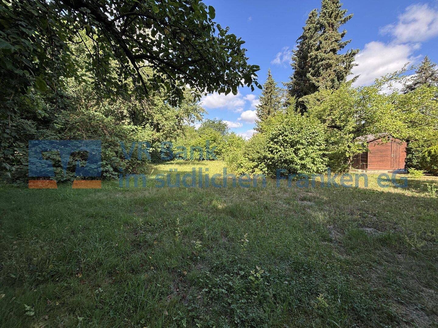 Raum für Ideen – Baugrundstück mit vielfältigen Möglichkeiten in Oberasbach, 90522 Oberasbach