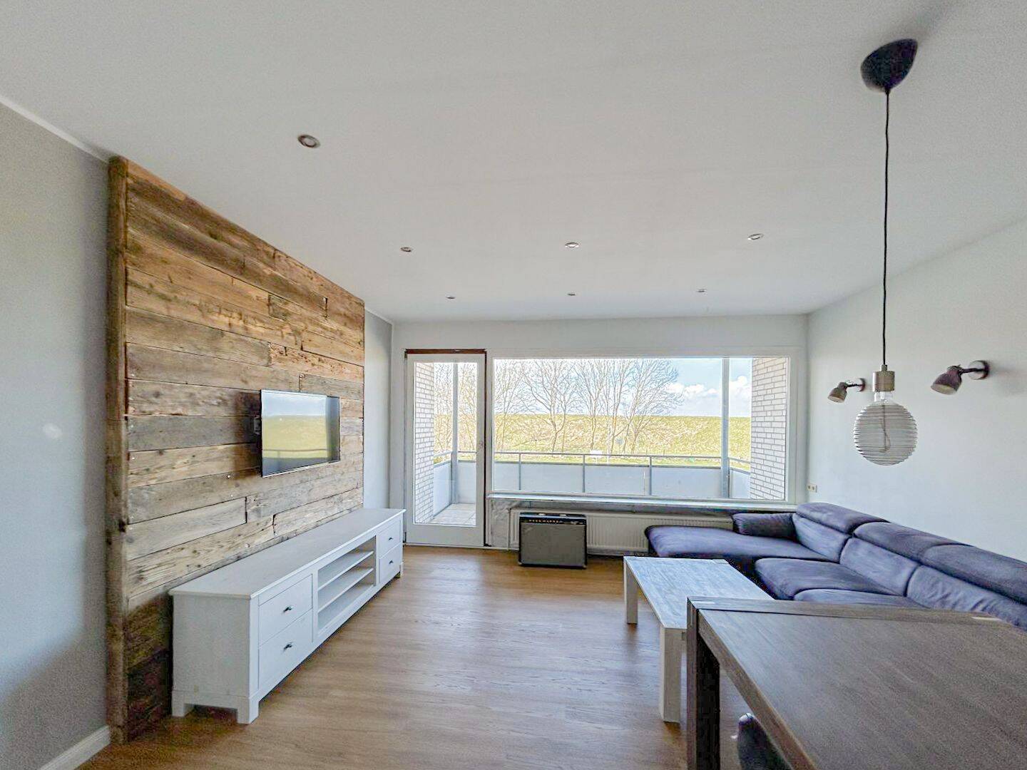 Ihr Rückzugsort an der Nordsee – Charmante 2-Zimmer-Wohnung nahe Büsum mit Stellplatz und Balkon, 25761 Westerdeichstrich