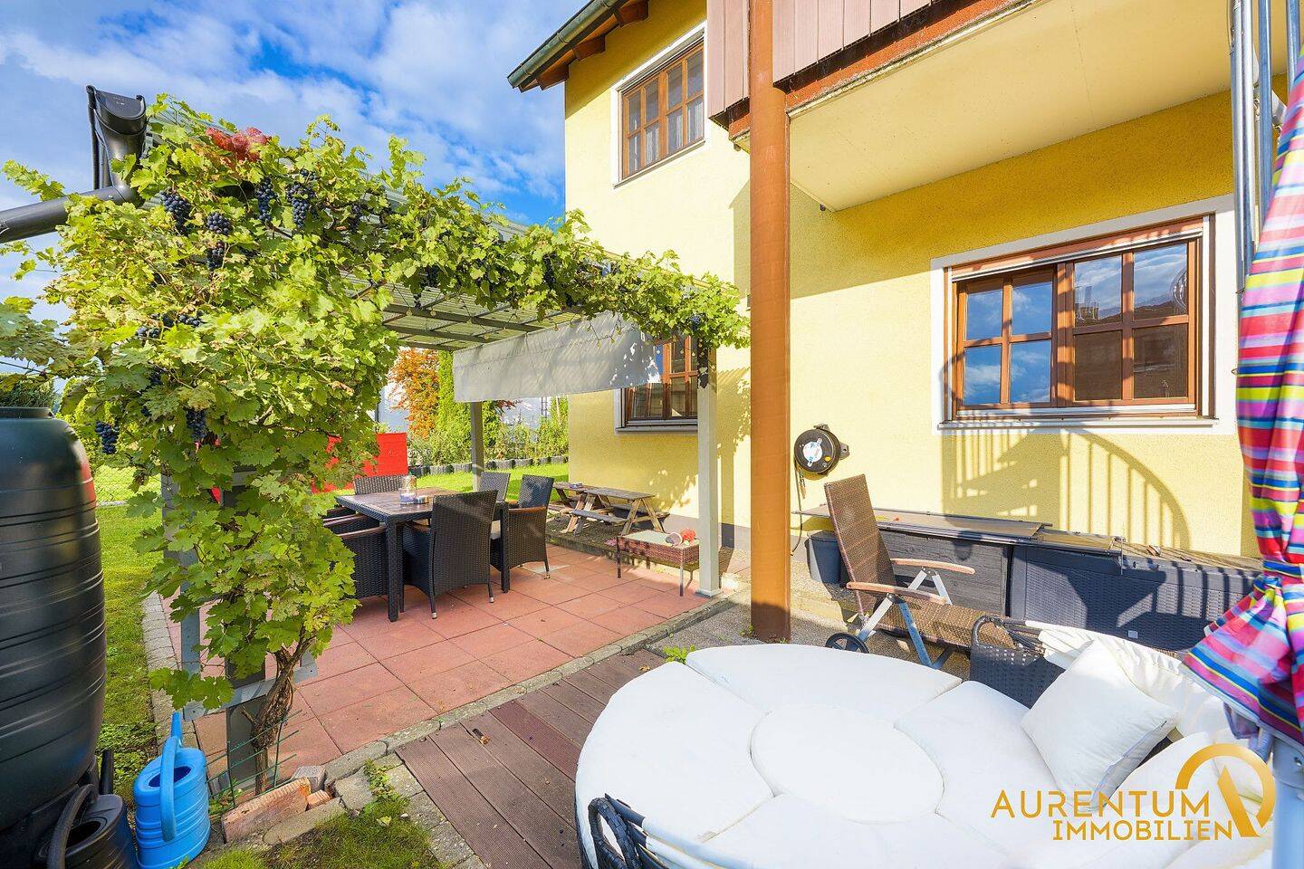 Einfamilienhaus mit Einliegerwohnung, 9 Zimmer direkt in Riedenburg zu verkaufen., 93339 Riedenburg
