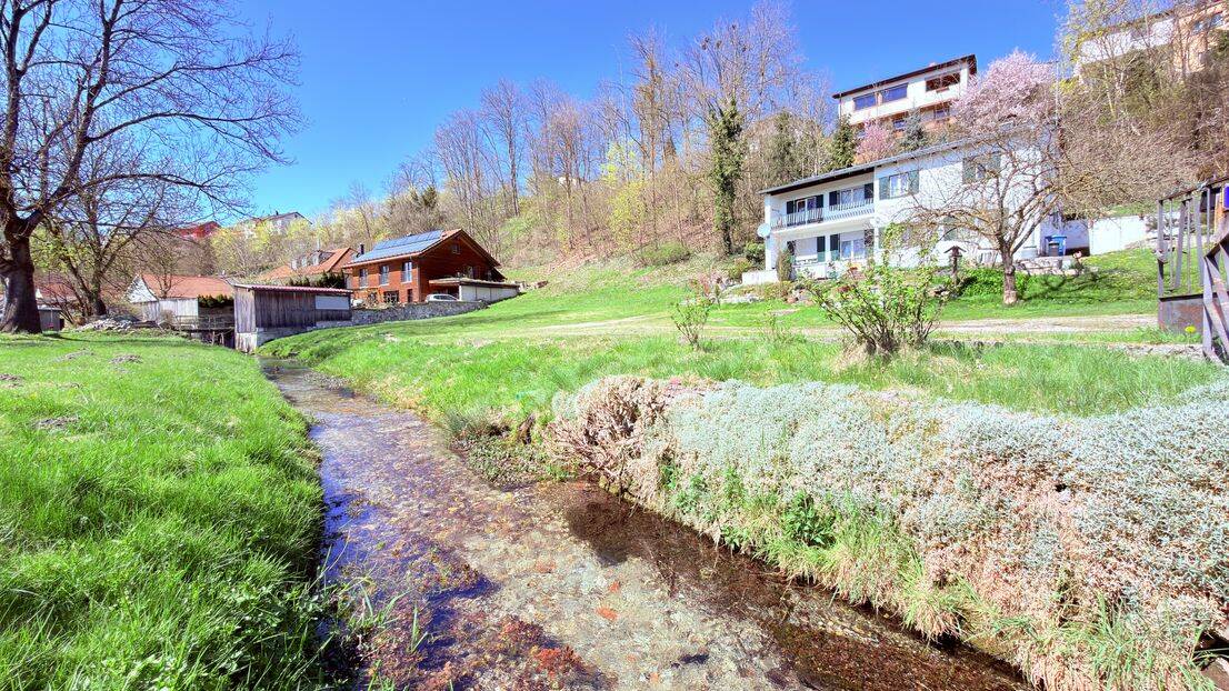 … AIGNER – seltenes, ansprechendes Baugrundstück auch für mehrere Parteien mit Fernblick …, 84453 Mühldorf a. Inn