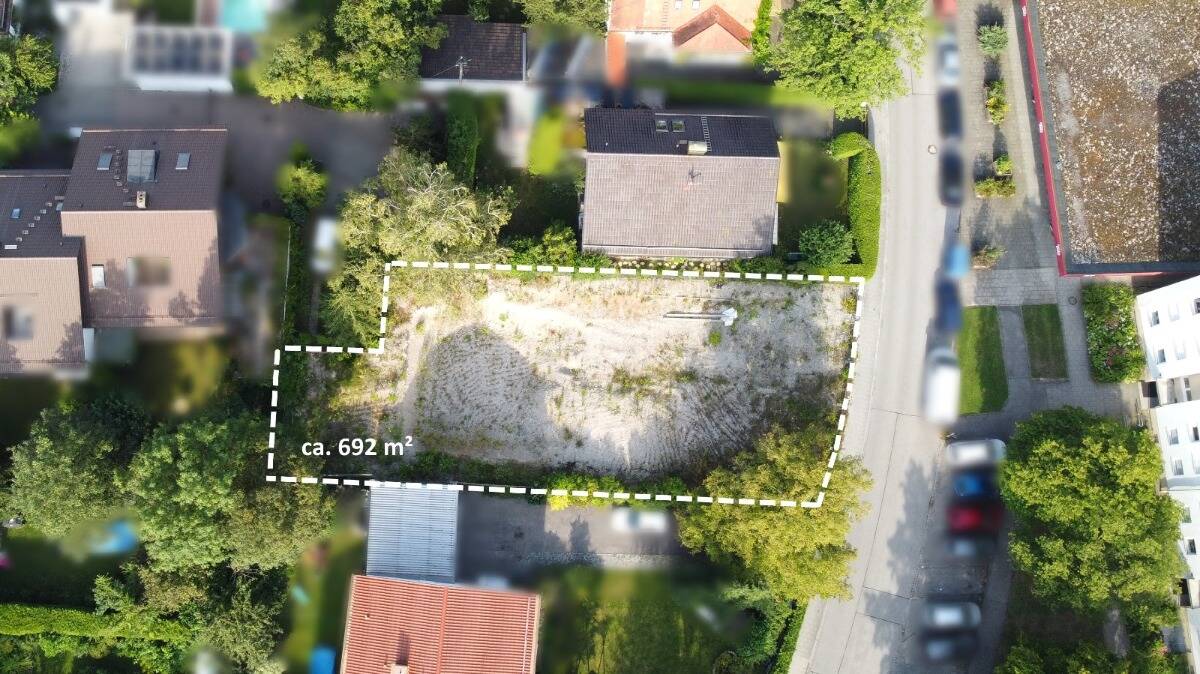 Baugrundstück zentral in Ottobrunn – Baugenehmigung für MFH mit 4-5 Wohnungen, 85521 Ottobrunn