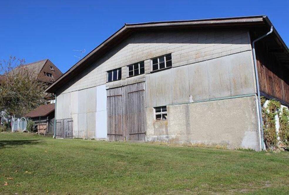 Baugrundstück mit Ökonomiegebäude in Hilzingen!, 78247 Hilzingen