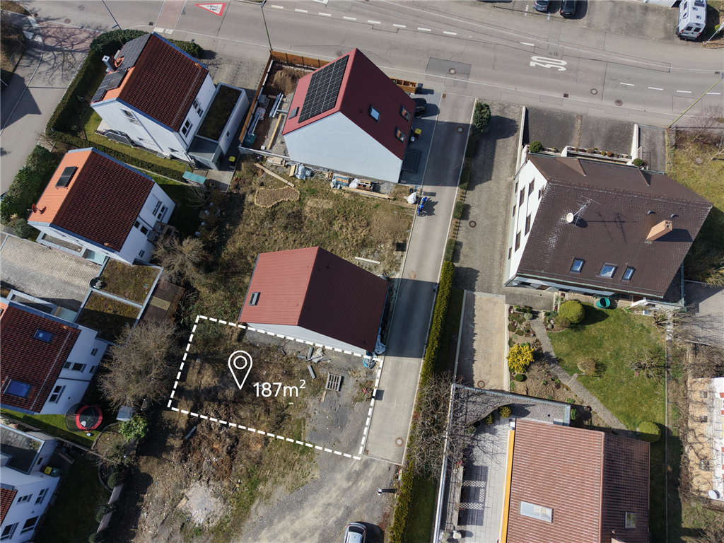 Sonniges Grundstück für DHH in Ditzingen-Heimerdingen, 71254 Ditzingen