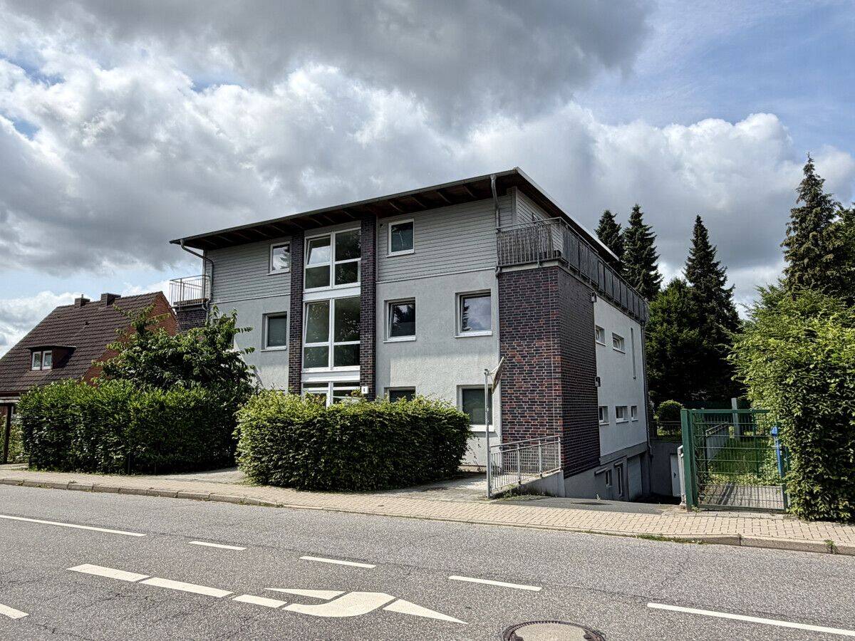Exklusive Eigentumswohnung mit zwei TG-Stellplätzen, 21217 Seevetal