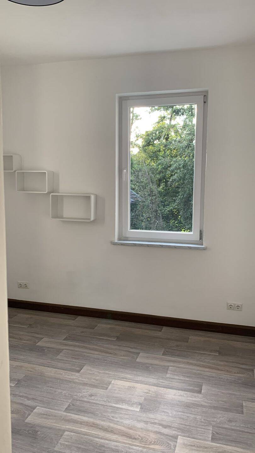 48 m² große, renovierte Wohnung mit Einbauküche in Coburg, 96450 Coburg