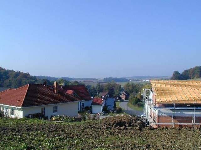 Kleines Baugrundstück am Coburger Stadtrand voll erschlossen, 96237 Ebersdorf b. Coburg