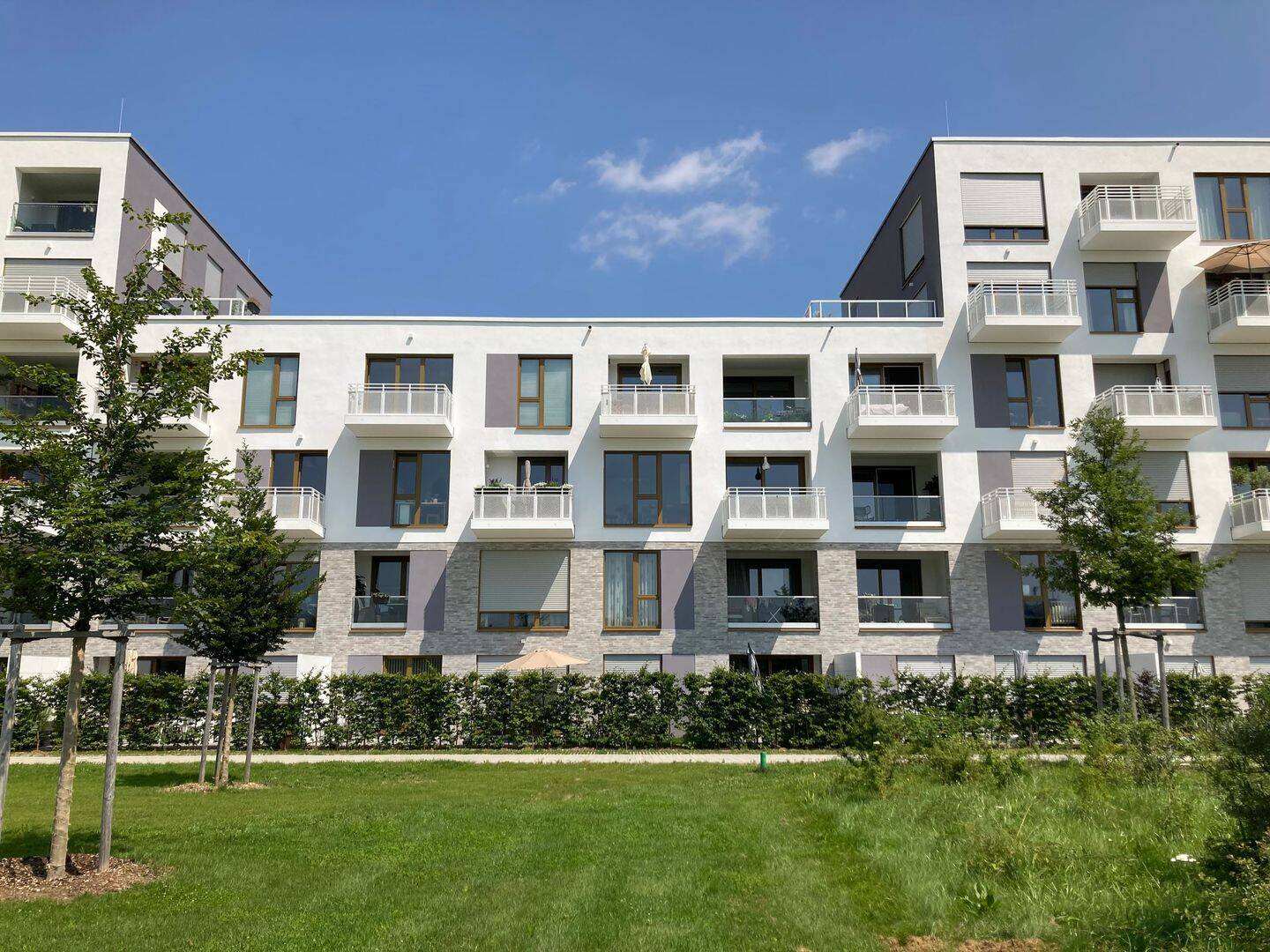 PENTA Großzügige, gehobene 2-Zi-Whg. mit schöner Terrasse, großem Garten und modernem Bad, 81245 München (Aubing-Lochhausen-Langwied Pasing-Obermenzing)