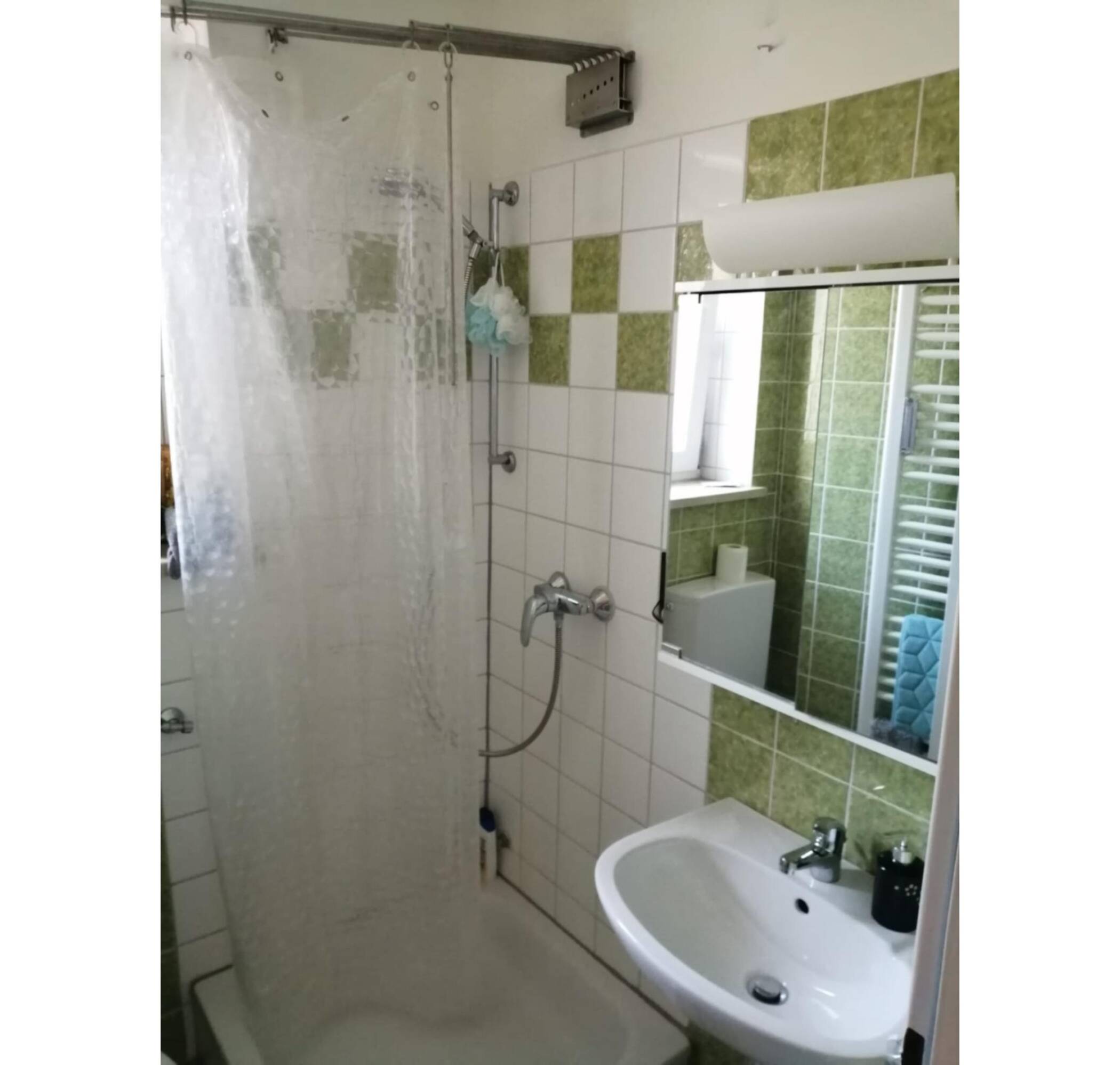 1-Zimmer-Wohnung mit Balkon? Hier sind Sie richtig!, 83059 Kolbermoor
