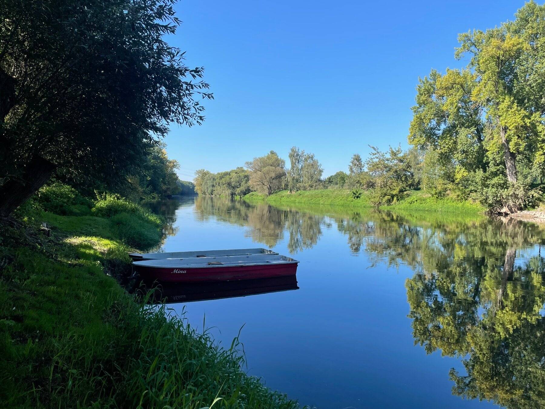 Großes Grundstück an der Saale mit Wasserzugang, 6686 Lützen