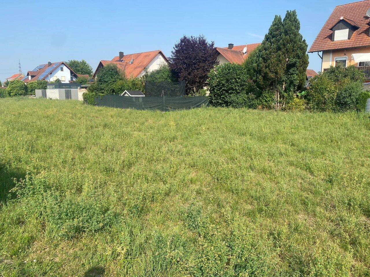 Attraktives Baugrundstück in ruhiger Siedlungslage – Verkauf gegen Gebot –, 93333 Neustadt a.d. Donau