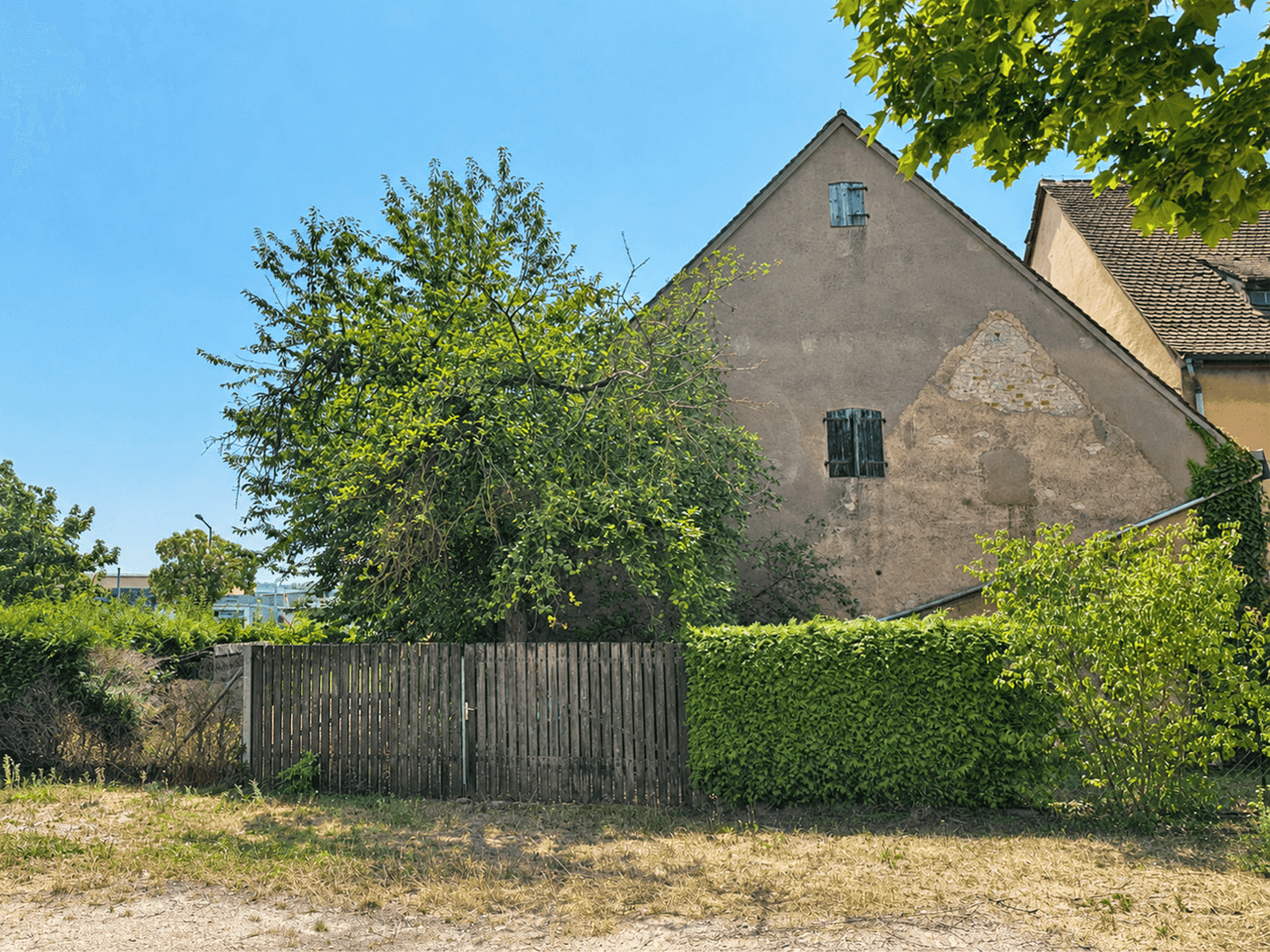 Massive Scheune auf ca. 500 m² Grundstück – viel Raum für individuelle Nutzungsideen, 90614 Ammerndorf