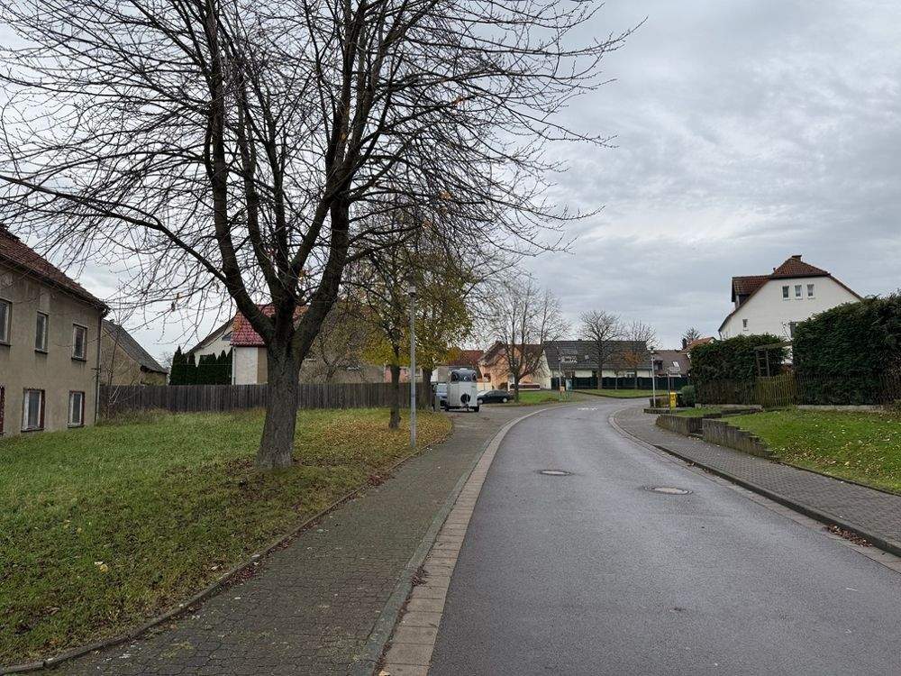 Individuelles Eigenheim in Dahlitzsch – bauträgerfrei nach Ihren Ideen, 4571 Rötha