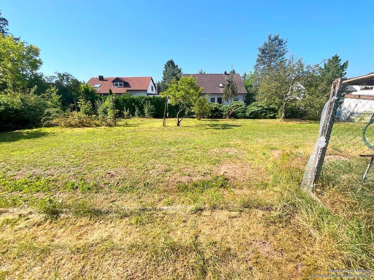 Herrliches Grundstück  zur sofortigen Bebauung  mit einem Ein- oder Zweifamilienhaus, 90596 Schwanstetten