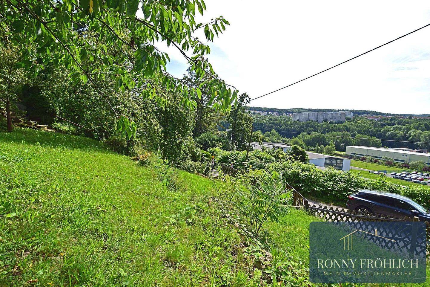Jetzt Baupläne verwirklichen: Grundstück in Aue mit positiver Bauvoranfrage, mit Gartenbungalow, 8280 Aue-Bad Schlema